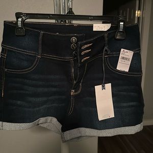 Brand new Jean shorts